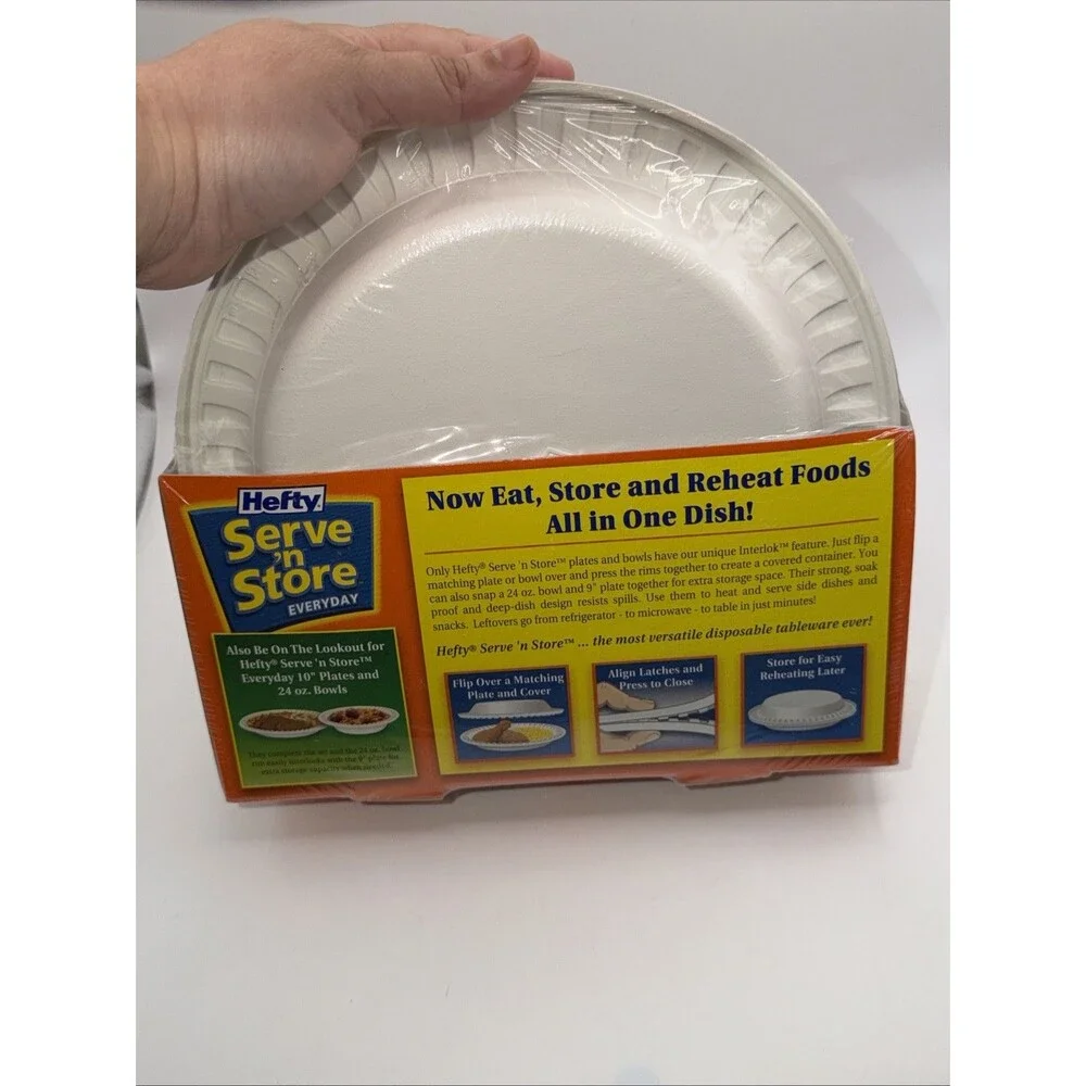 Hefty Interlocking Serve N Store Plates 8.875 in Diameter New Lot Of 22 2004